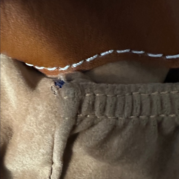 Patricia Nash Cross Body - Picture 9 of 10